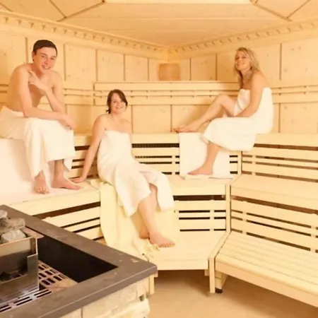 Wellness Privathotel Post An Der Therme Баденвайлер