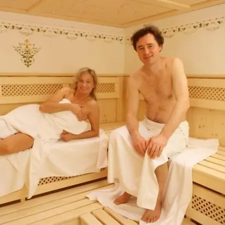 Wellness Privathotel Post An Der Therme ホテル