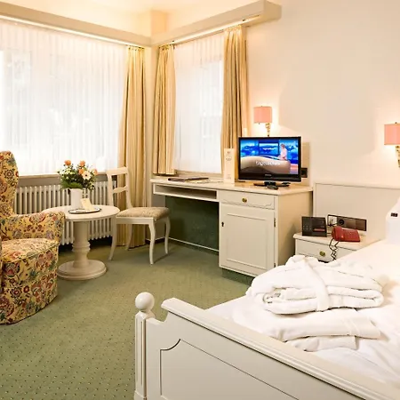 Отель Wellness Privathotel Post An Der Therme