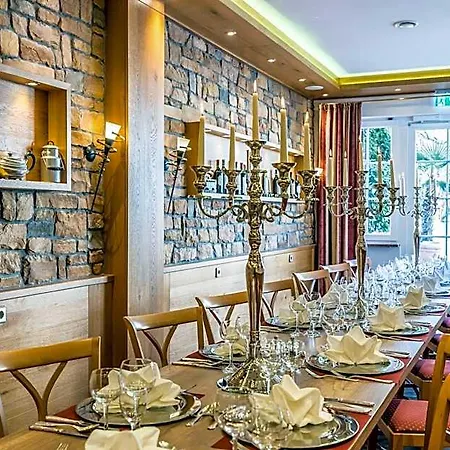 Wellness Privathotel Post An Der Therme 4*
