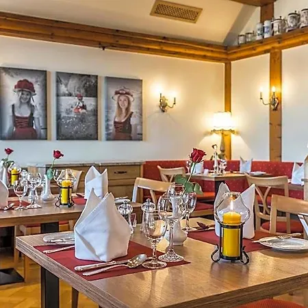 Hotel Wellness Privathotel Post An Der Therme 4*